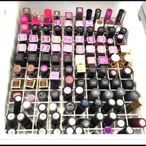 Sonny Cosmetics 130 lipstick organizer.